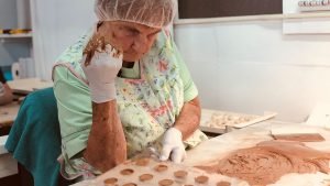 barb mroz chocolate dipper retiree