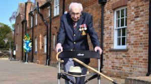 99-year-old British WWII vet raises $22 million for health workers