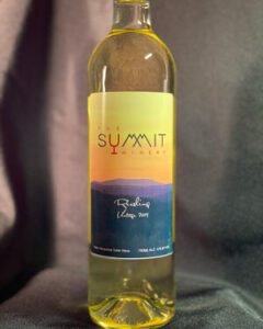 Imagine sitting amongst the NH sights, sounds, and fresh air with a lush green landscape, and enjoying a glass of Summit Riesling. This clean Riesling boasts all the joys of semi-sweet fruit. Its high acidity, grapefruit, pineapple, and papaya notes are just a few to speak of! Pairs great with light dishes such as chicken and fish. 